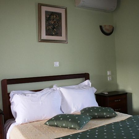 Dionysus Apartments & Suites อิเอริสโซส ห้อง รูปภาพ