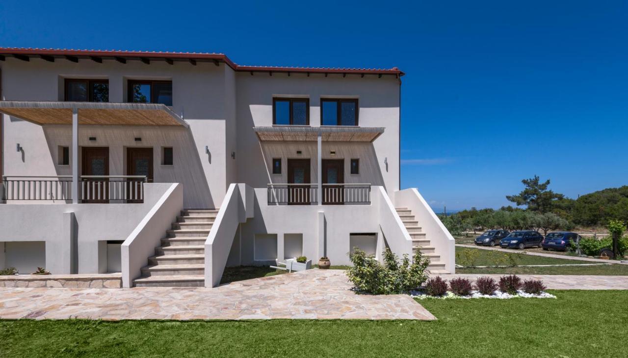 Dionysus Apartments & Suites อิเอริสโซส ภายนอก รูปภาพ