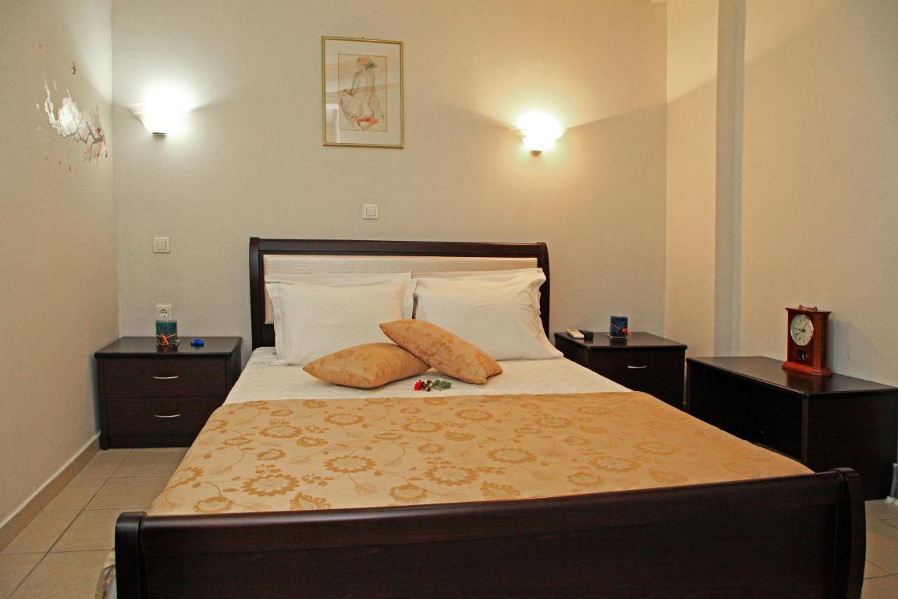 Dionysus Apartments & Suites อิเอริสโซส ห้อง รูปภาพ