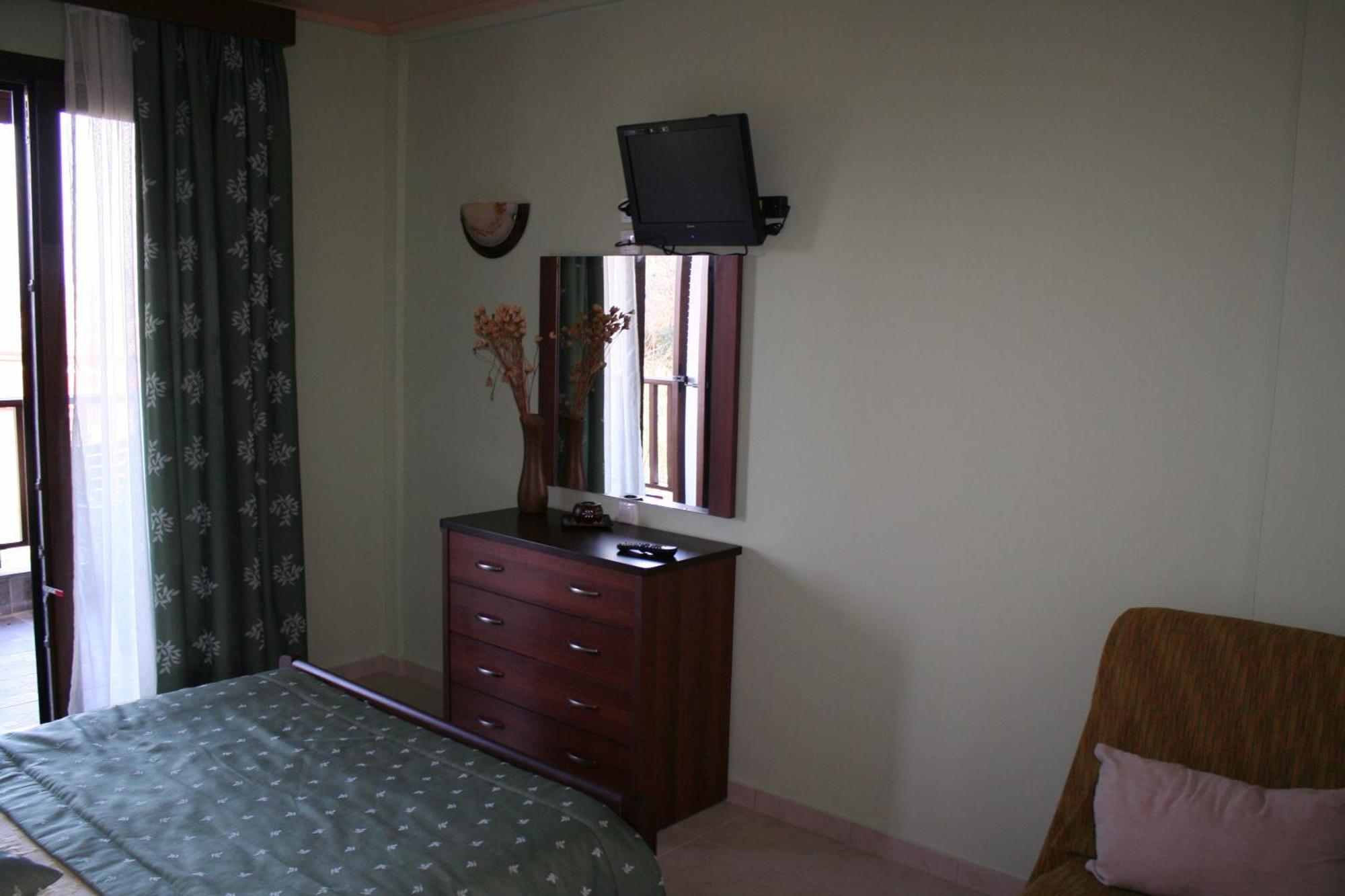 Dionysus Apartments & Suites อิเอริสโซส ห้อง รูปภาพ