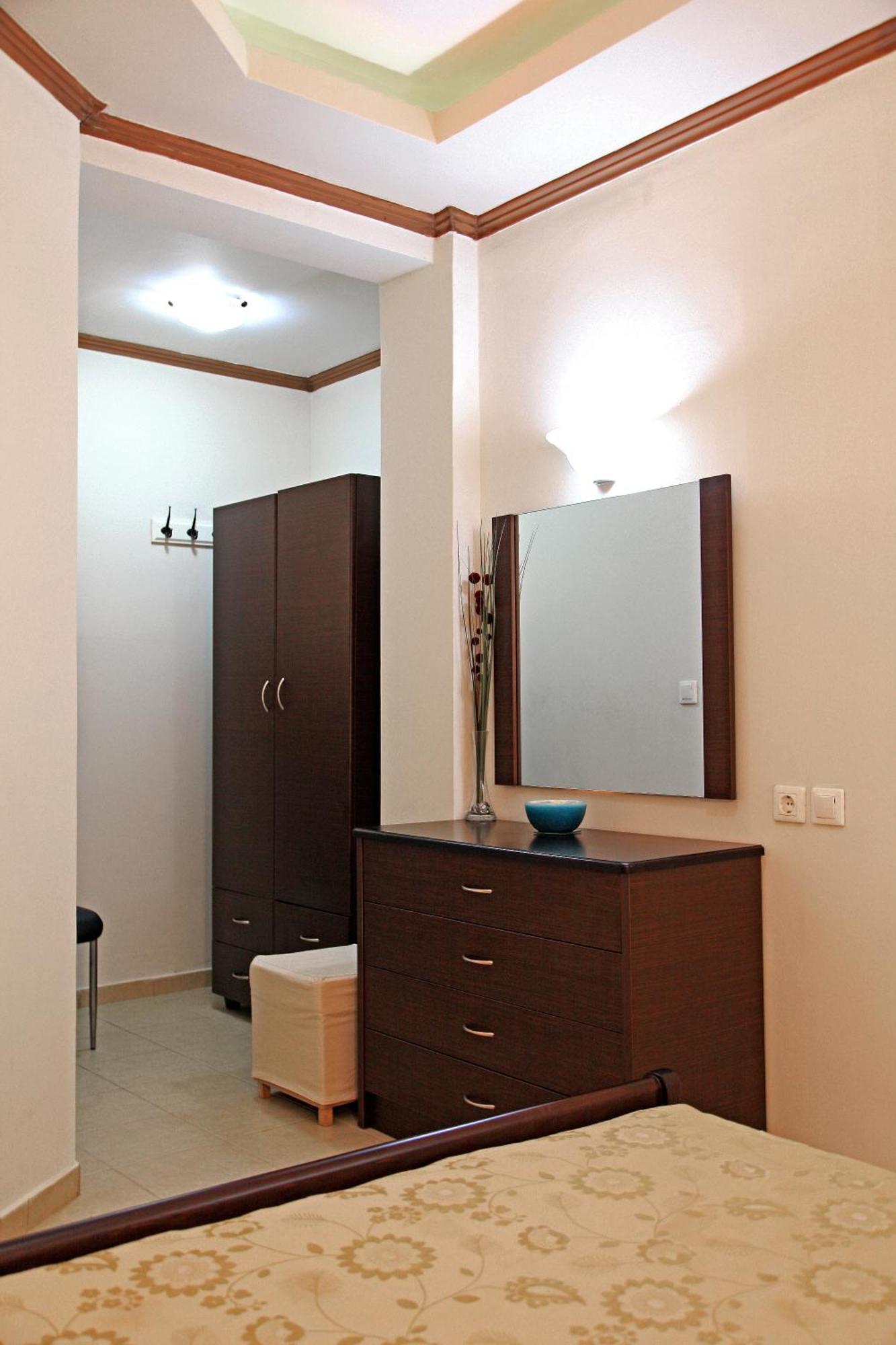 Dionysus Apartments & Suites อิเอริสโซส ห้อง รูปภาพ