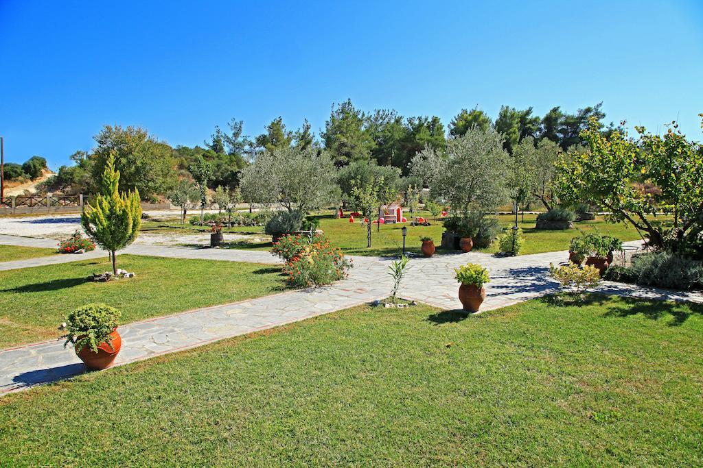 Dionysus Apartments & Suites อิเอริสโซส ภายนอก รูปภาพ